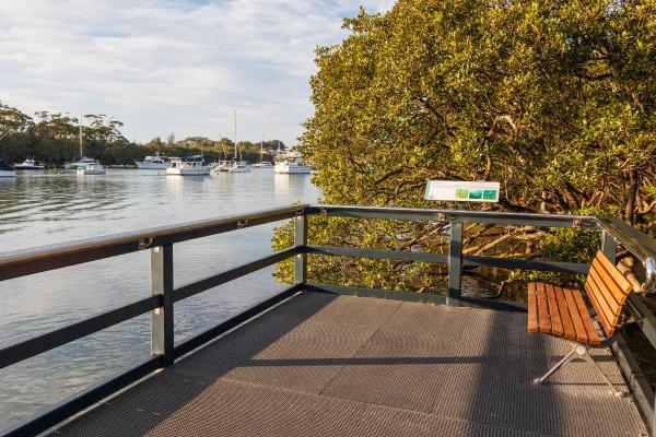 Huskisson - 47