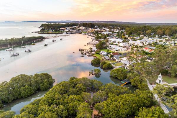 Huskisson - 7
