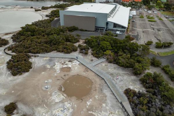 Sulphur Point - 1