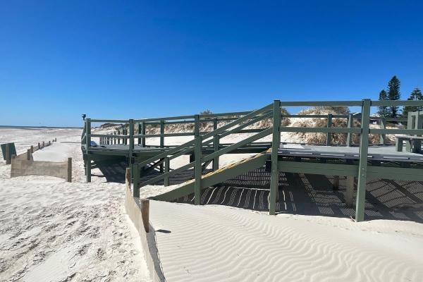 Point Malcolm 6